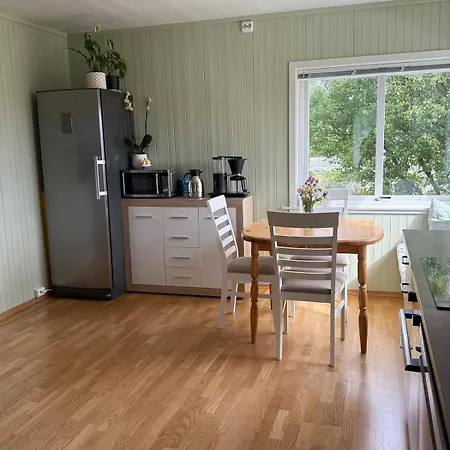 Waterfront With Mountain Views In Ballstad * Vestvagoy